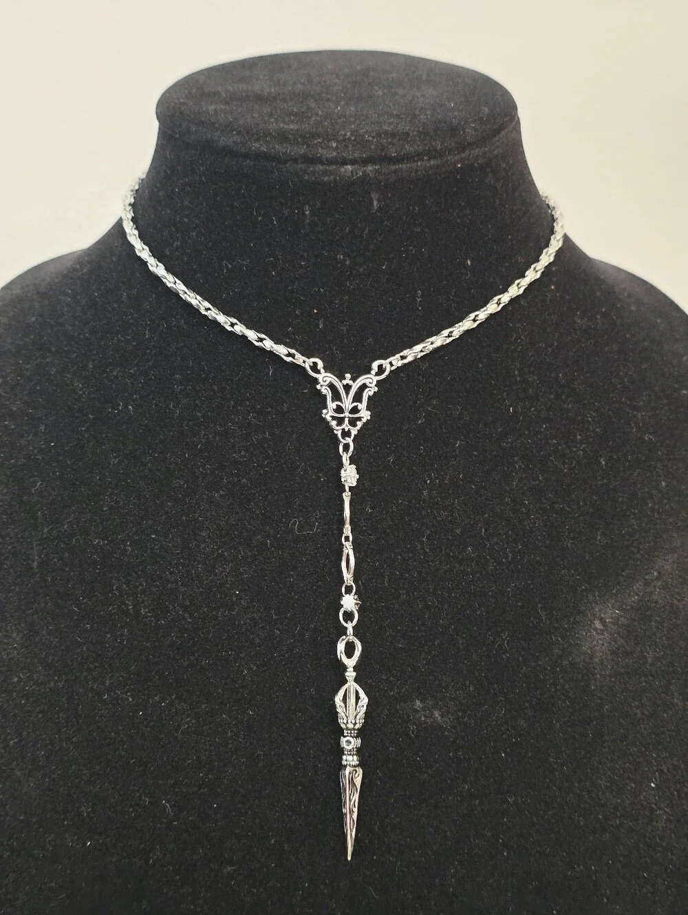 OHTNYC Silver-Coated Stainless Steel Choker Necklace, Length : 14.5” - 16.5 New